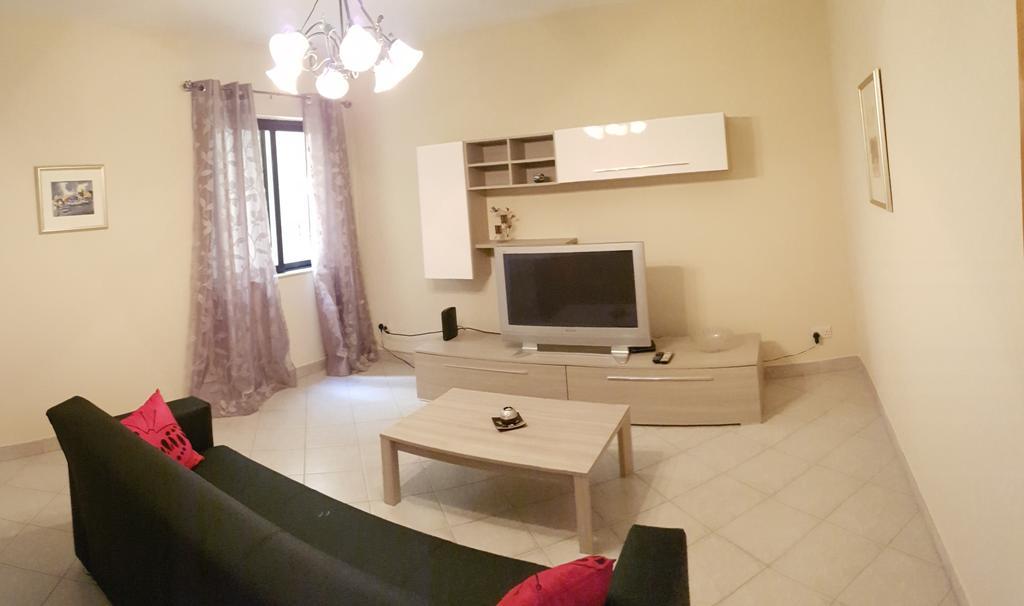 Aurora Apartment Zurrieq Екстериор снимка